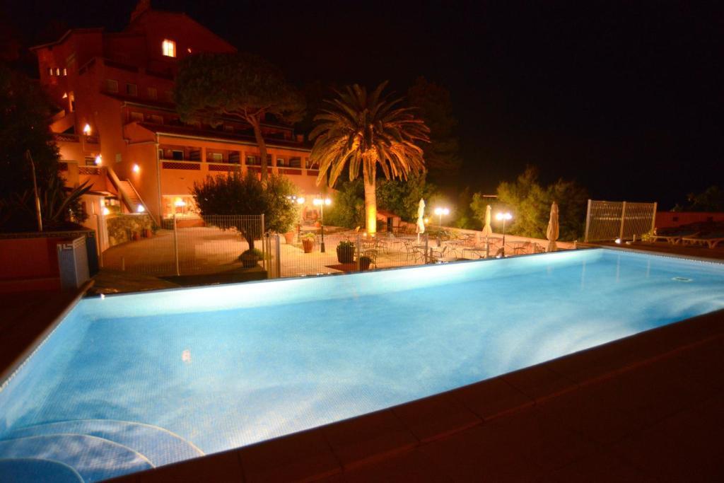 Hotel L'Arapede Collioure Bagian luar foto