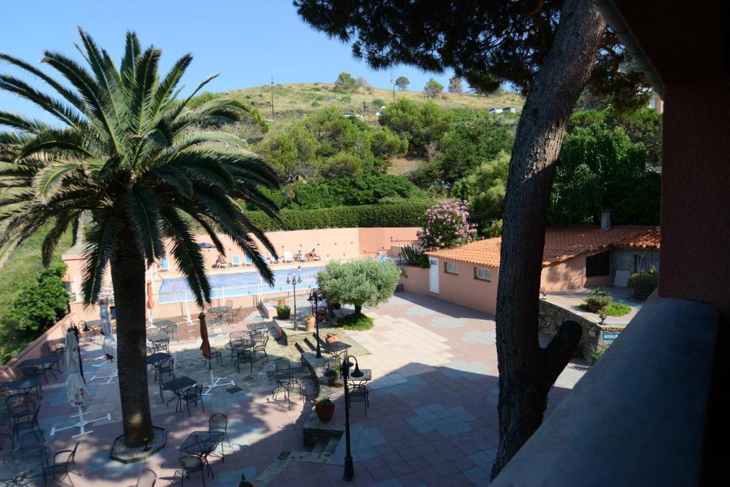 Hotel L'Arapede Collioure Ruang foto